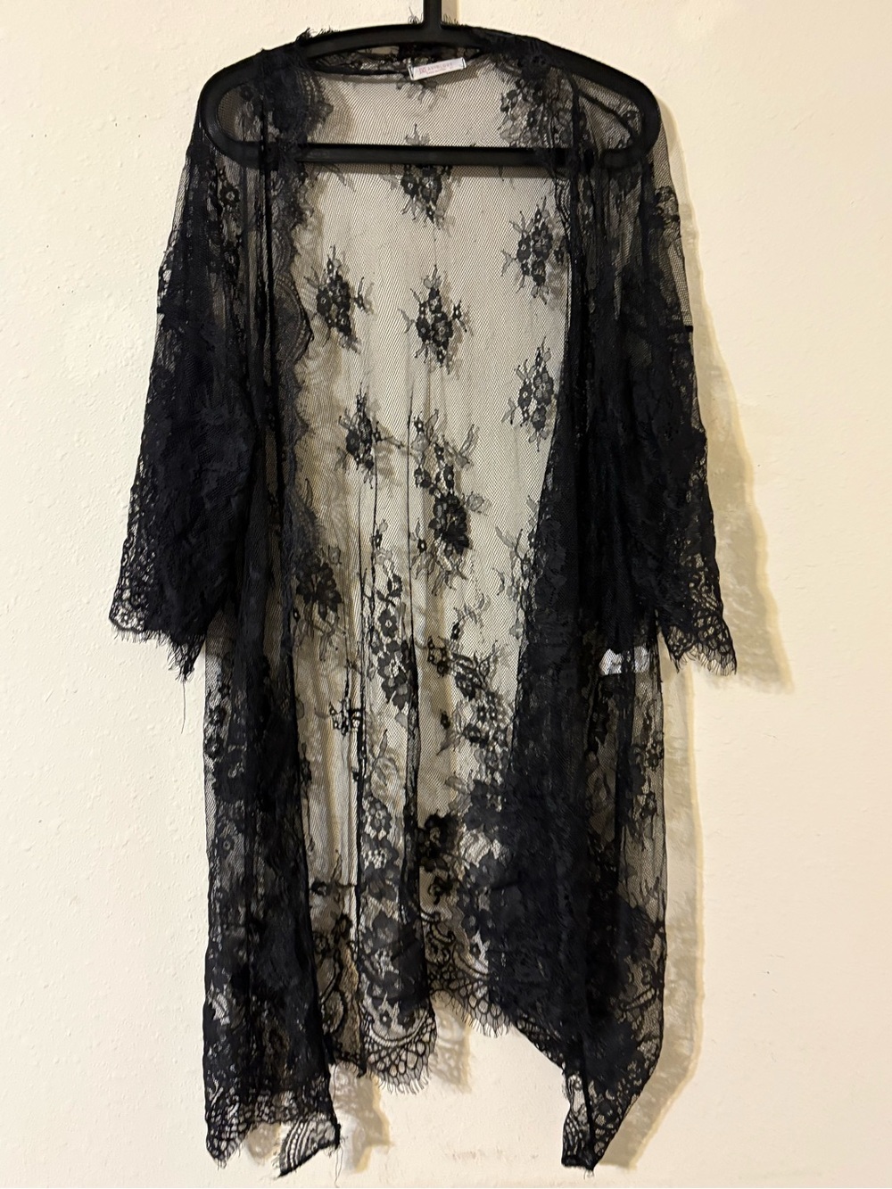 Delicate Black Lace Kimono Robe - Women's Intimates